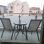 Samsa Lux Apartment In The Heart Of Budva